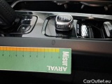 Volvo  XC60 VOLVO  / 2017 / 5P / SUV B4 D AUTOMATICO MOMENTUM PRO #109