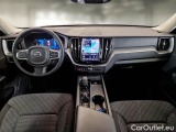 Volvo  XC60 VOLVO  / 2021 / 5P / SUV B4 D AWD AUTOMATICO CORE #3