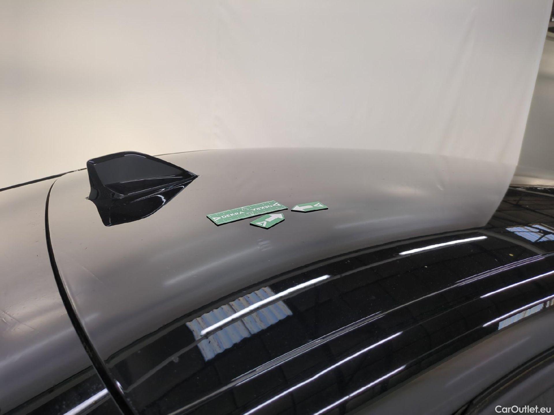  Citroen  C4 CITROEN  X / 2022 / 4P / Berline PureTech 130 S&S EAT8 Shine #16