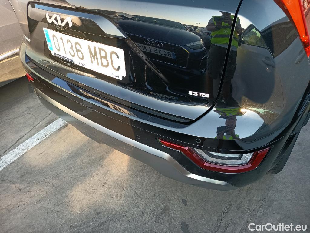  KIA  Niro KIA  / 2022 / 5P / crossover 1.6 GDi HEV 104kW (141CV) Drive #5