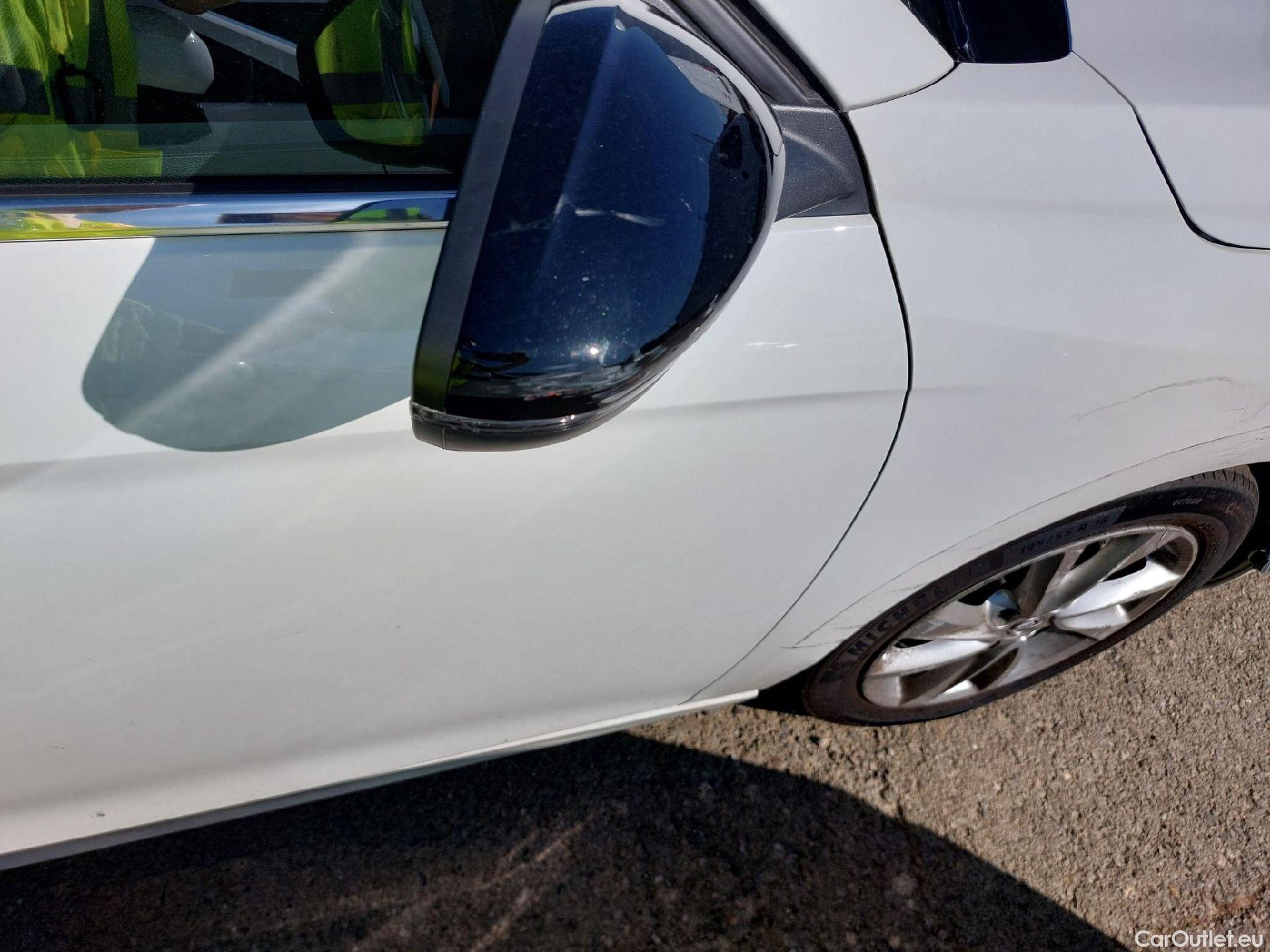  Opel  Corsa OPEL  1.2T XHL 74kW (100CV) Elegance #33