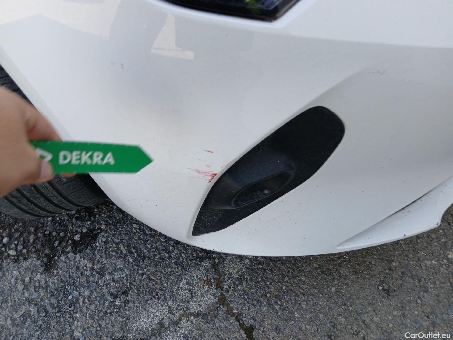  Opel  Corsa OPEL  / 2019 / 5P / berlina con portón 1.2T XHL 74kW (100CV) Edition (AC) #4