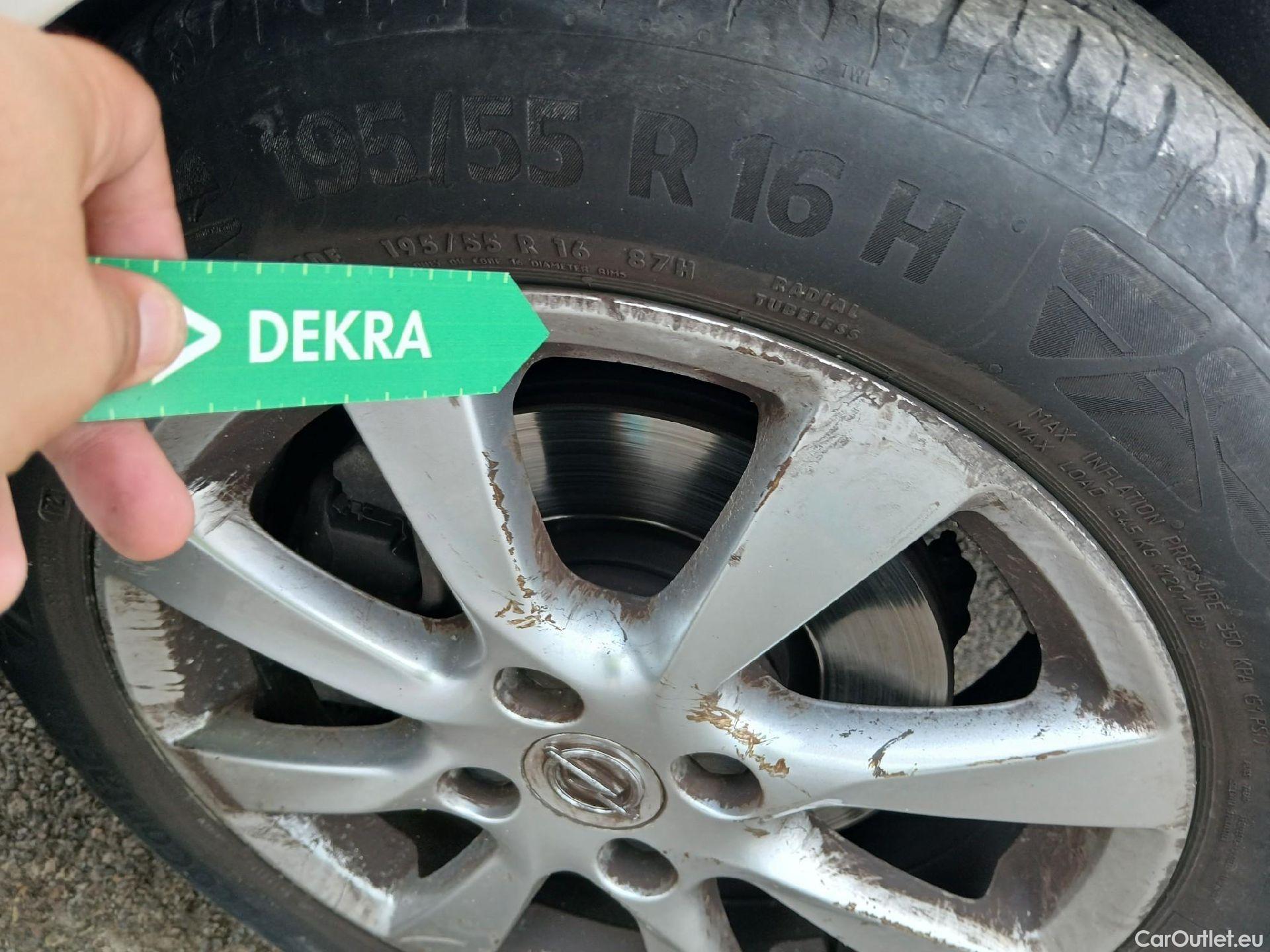  Opel  Corsa OPEL  / 2019 / 5P / berlina con portón 1.2T XHL 74kW (100CV) Edition (AC) #11