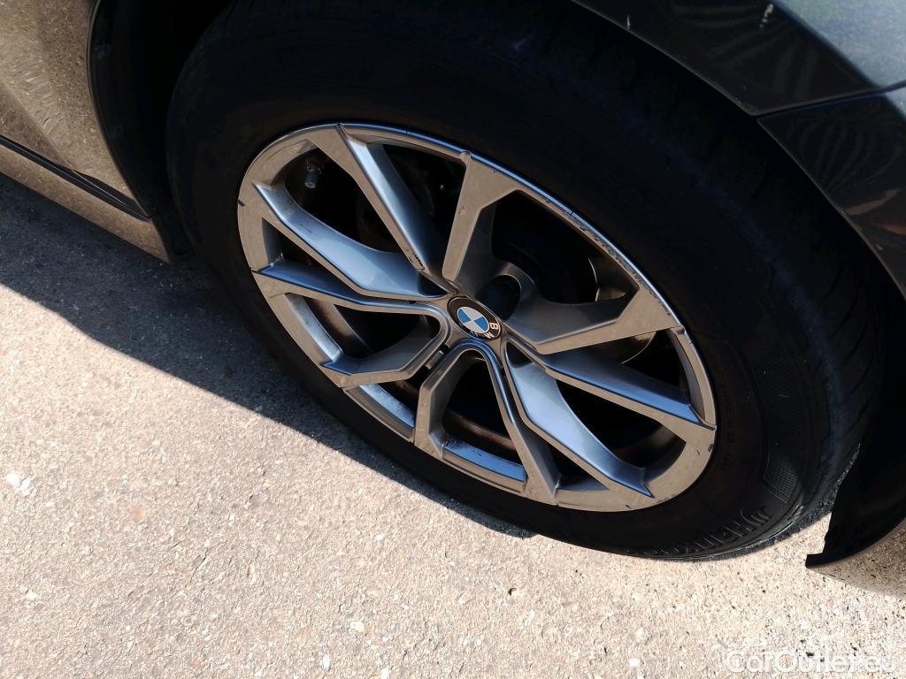  Bmw  Serie 3 BMW  / 2019 / 5P / familiar 320d Auto.Touring #16