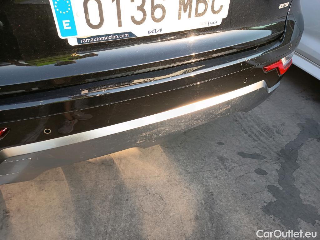  KIA  Niro KIA  / 2022 / 5P / crossover 1.6 GDi HEV 104kW (141CV) Drive #1
