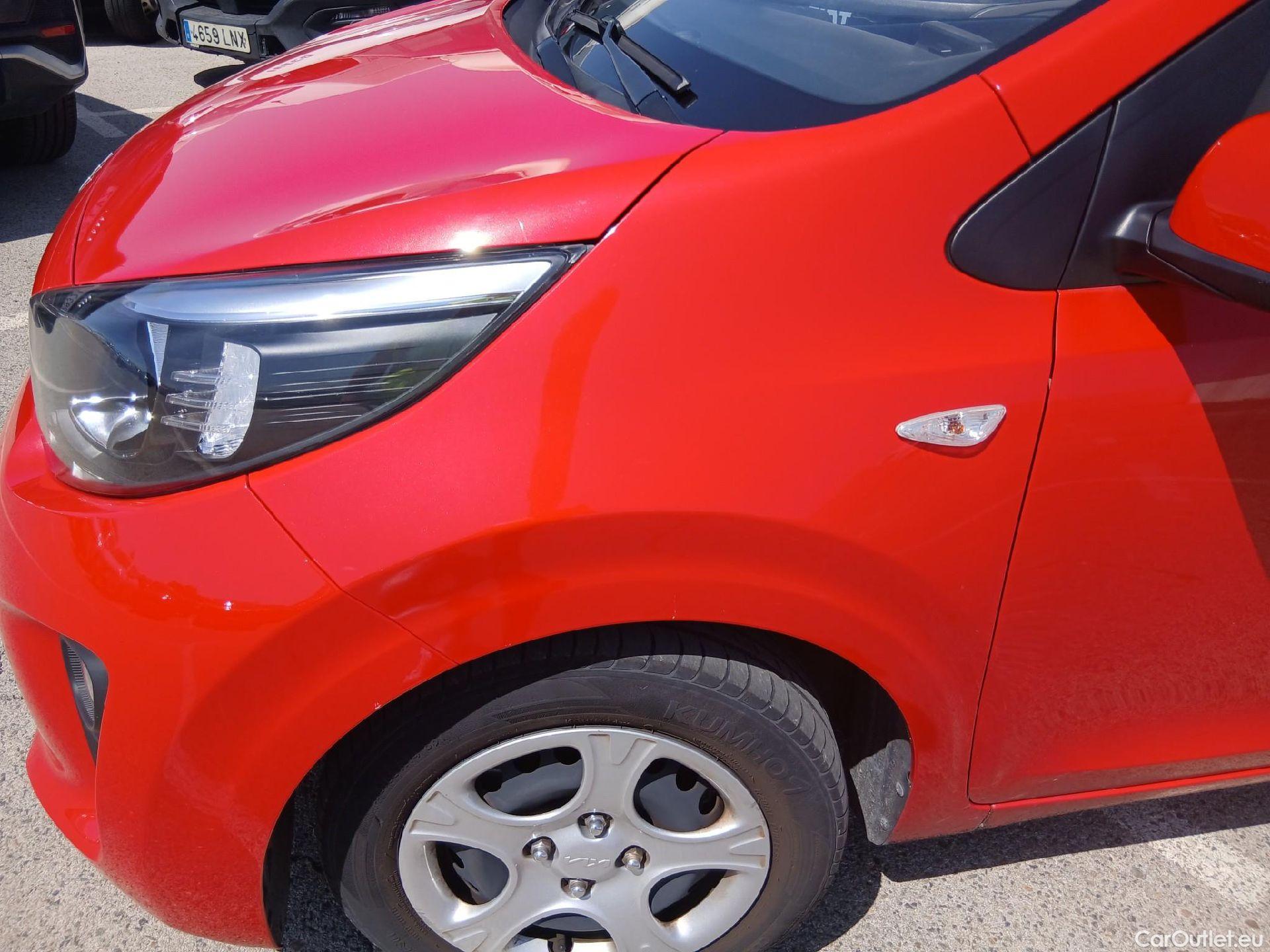  KIA  Picanto KIA  / 2020 / 5P / berlina con portón 1.0 DPi 49kW (67CV) Concept #10