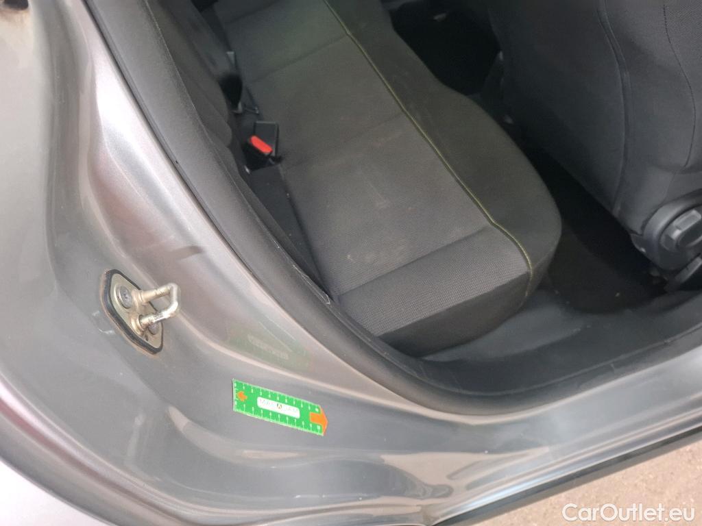  Citroen  C3 CITROEN  5p Berline PureTech 82 SandS BVM Feel Busin #29