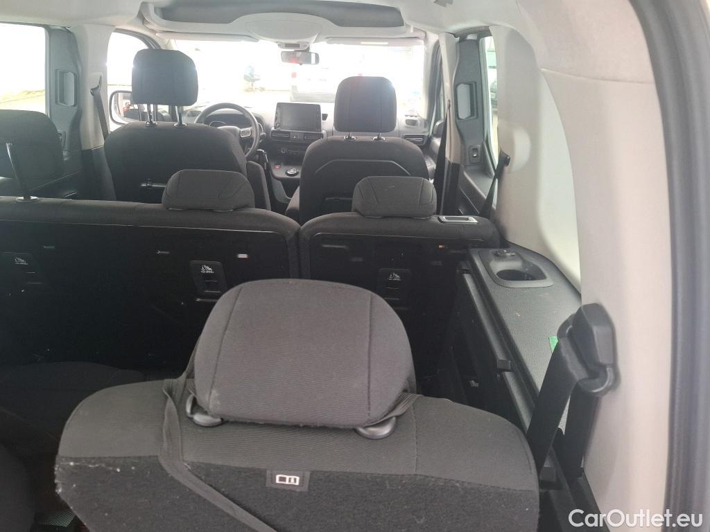  Citroen  Berlingo  Feel M 1.2 PureTech 130CV BVA8 7 Sieges E6d #2