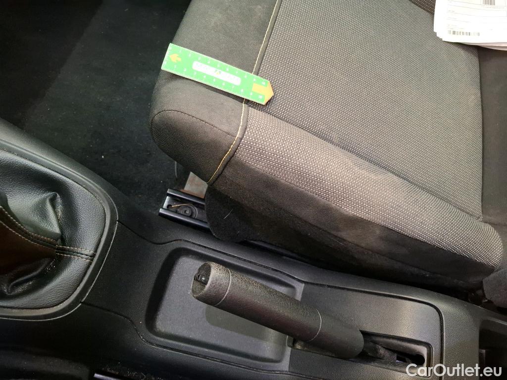  Citroen  C3 CITROEN  5p Berline PureTech 82 SandS BVM Feel Busin #51