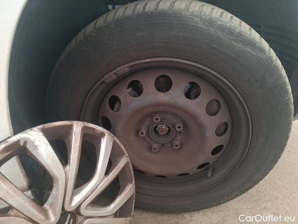  Citroen  Berlingo  Feel M 1.2 PureTech 130CV BVA8 7 Sieges E6d #16