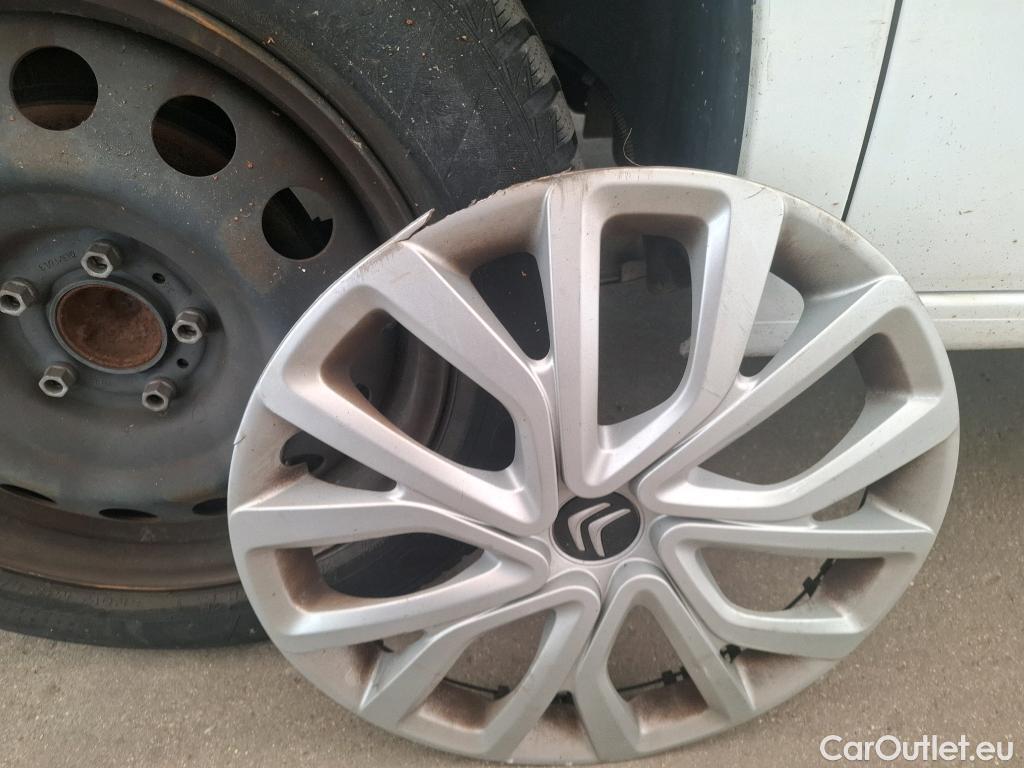  Citroen  Berlingo  Feel M 1.2 PureTech 130CV BVA8 7 Sieges E6d #28
