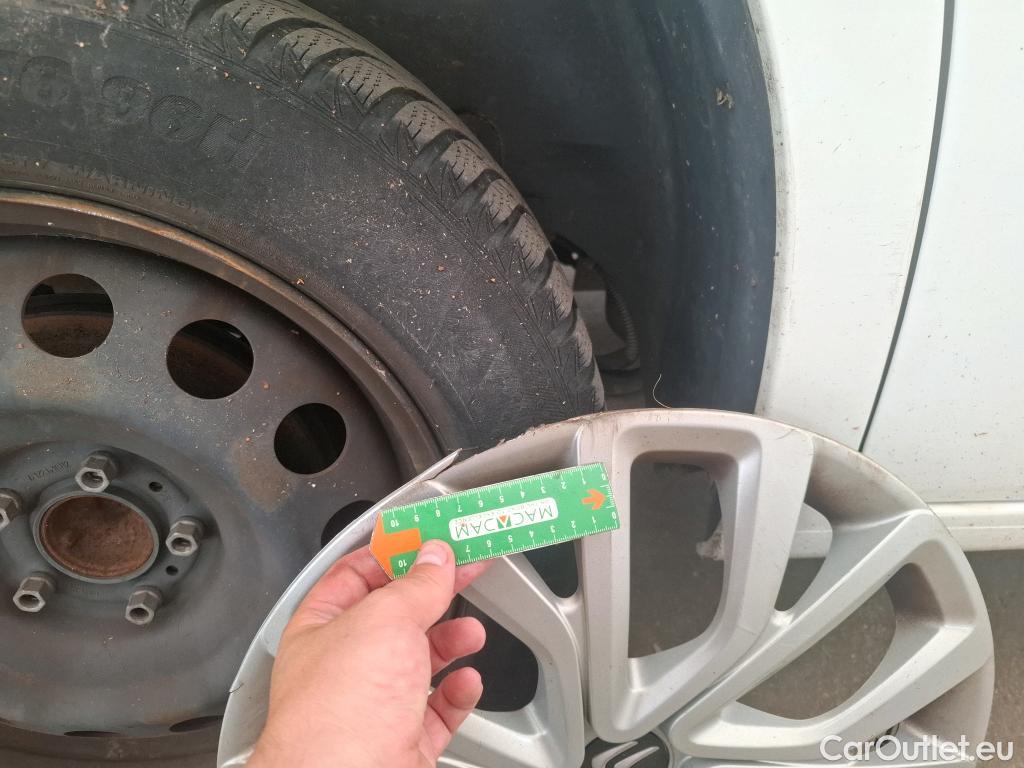  Citroen  Berlingo  Feel M 1.2 PureTech 130CV BVA8 7 Sieges E6d #29