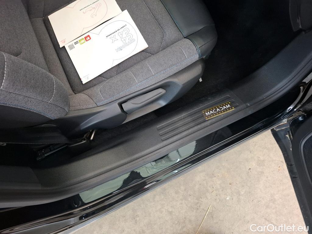  Citroen  C4  Berline Feel Pack 1.2 PureTech 130CV BVA8 6E #48