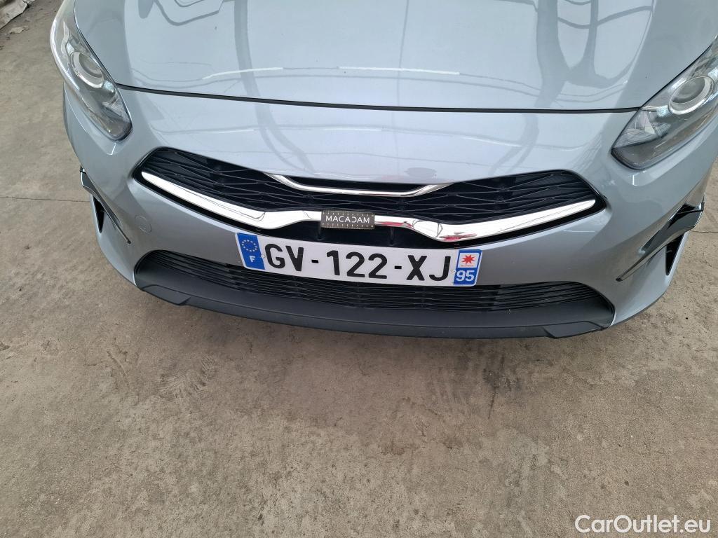  KIA  Cee'd KIA ceed / 2021 / 5P / Berline 1.5 T-GDI 160 ISG ACTIVE DCT7 #47
