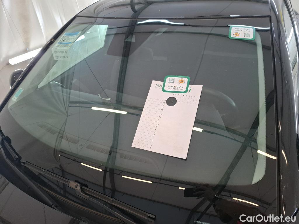  Citroen  C4  Berline Feel Pack 1.2 PureTech 130CV BVA8 6E #1