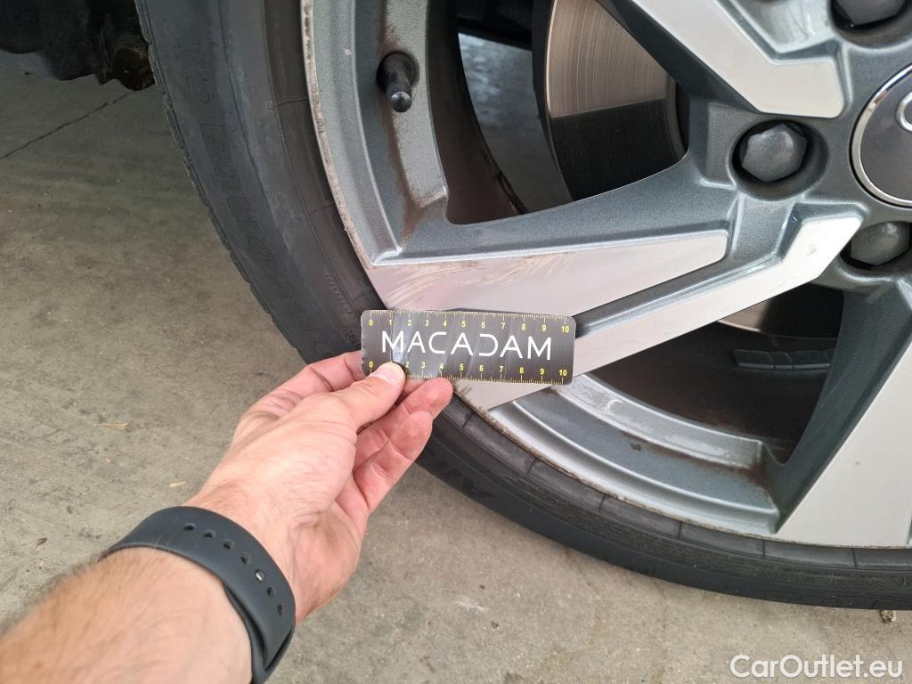  Audi  Q2  30 TDI Design 1.6 TDI 115CV BVA7 E6dT #48