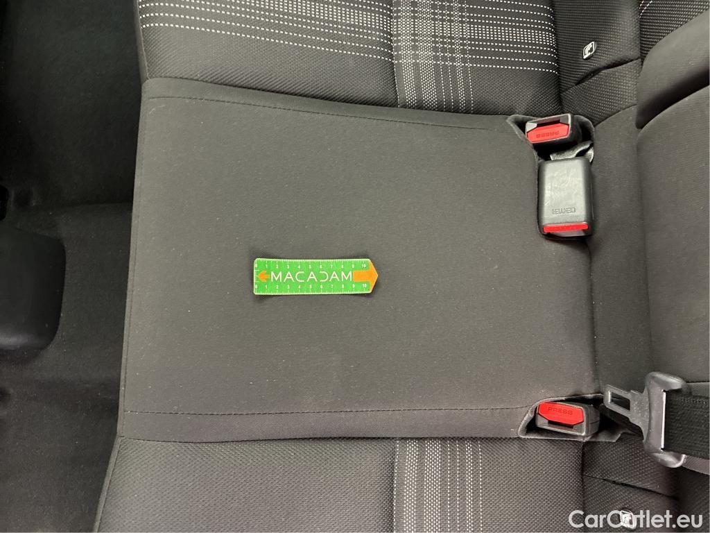  Hyundai  i20 HYUNDAI  / 2020 / 5P / Berline 1.2 84 Initia #12