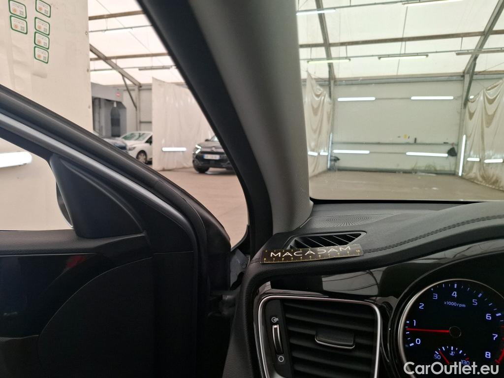  KIA  Cee'd KIA ceed / 2021 / 5P / Berline 1.5 T-GDI 160 ISG ACTIVE DCT7 #43