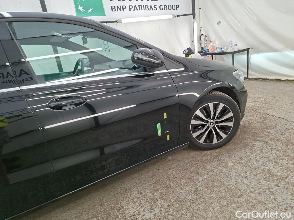  Mercedes  B-Klasse MERCEDES-BENZ Classe B / 2019 / 5P / monospace B 180 d Business Line Edition BA8 #1