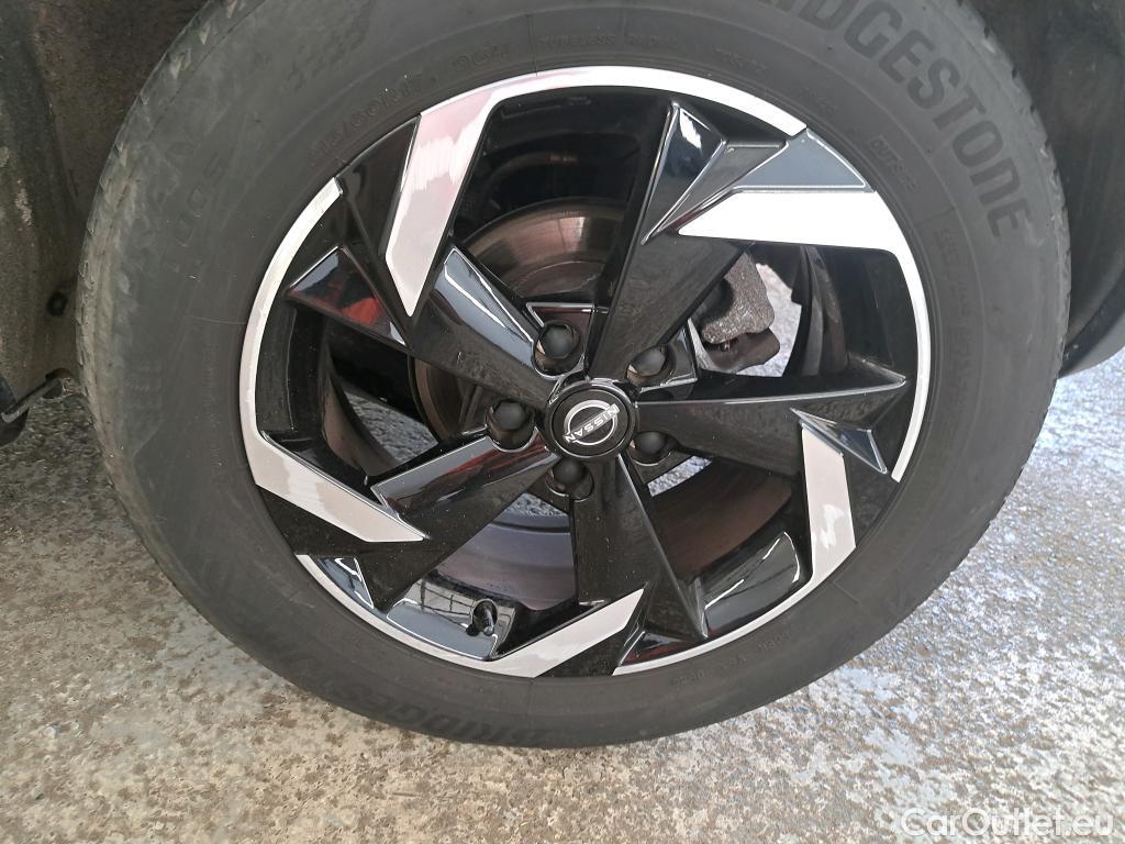  Nissan  Juke NISSAN  / 2019 / 5P / Crossover Hybrid 143 Business+ #15