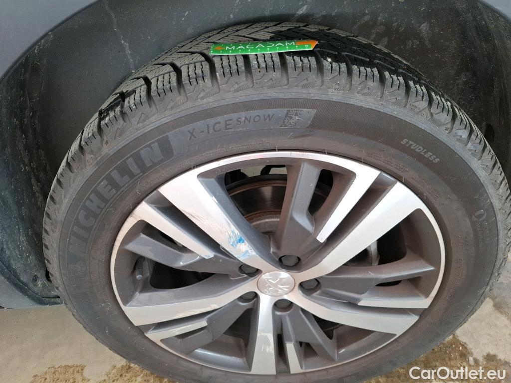  Peugeot  3008  Allure 1.2 PureTech 130CV BVA8 E6d #3