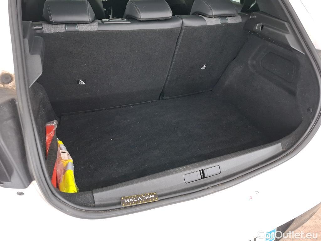  Peugeot  208  Allure Business 1.2 PureTech 100CV BVM6 E6d #14