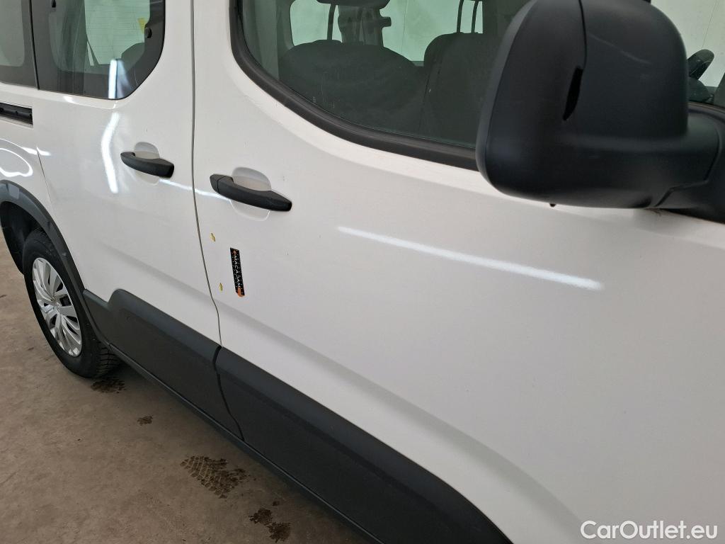  Peugeot  RIFTER  Active L1 1.2 PureTech 110 CV #8