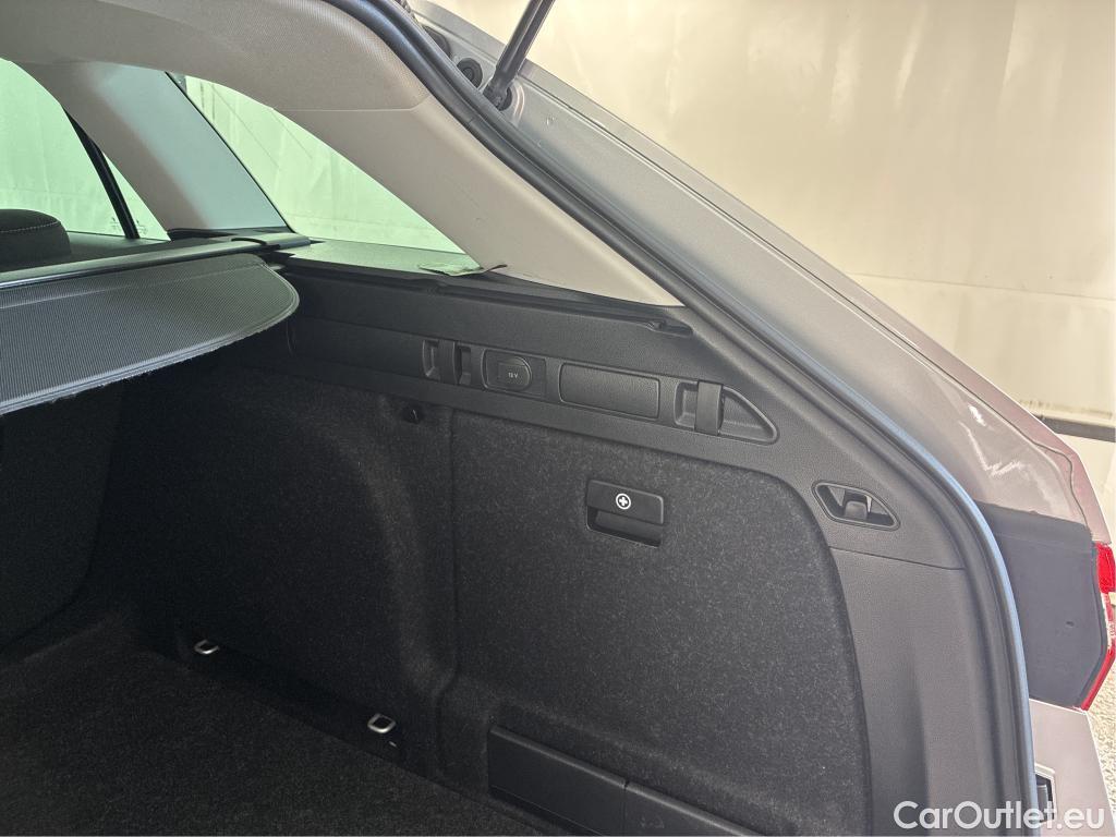  Skoda  Superb  Break Business 2.0 TDI 150CV BVA7 E6d #3