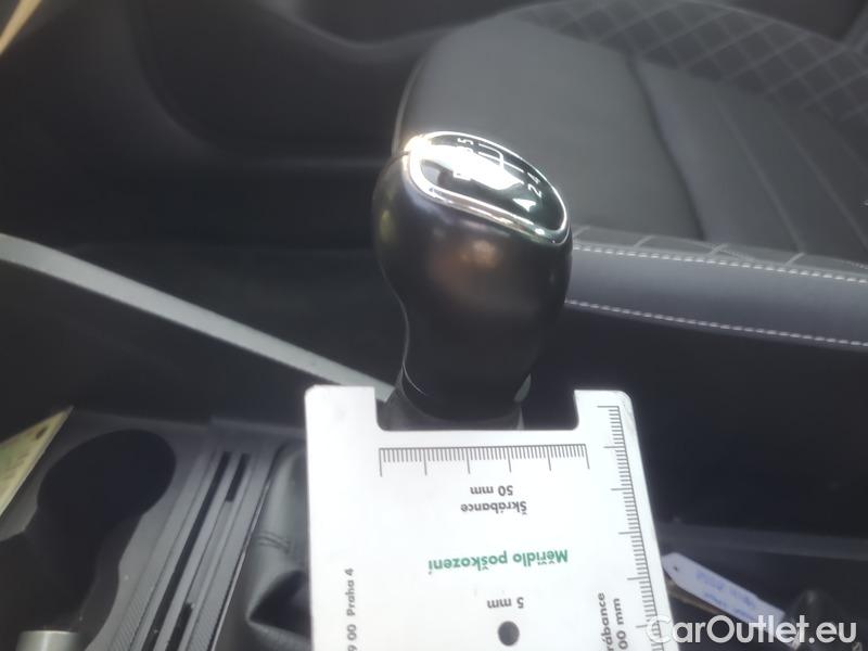  Skoda  Fabia  Combi (2015) Com.1.0TSI 70 Ambition 5d #8