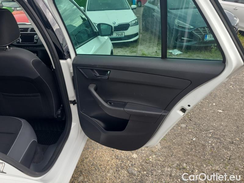  Skoda  Fabia  Combi (2015) Com.1.0TSI 70 Ambition 5d #11