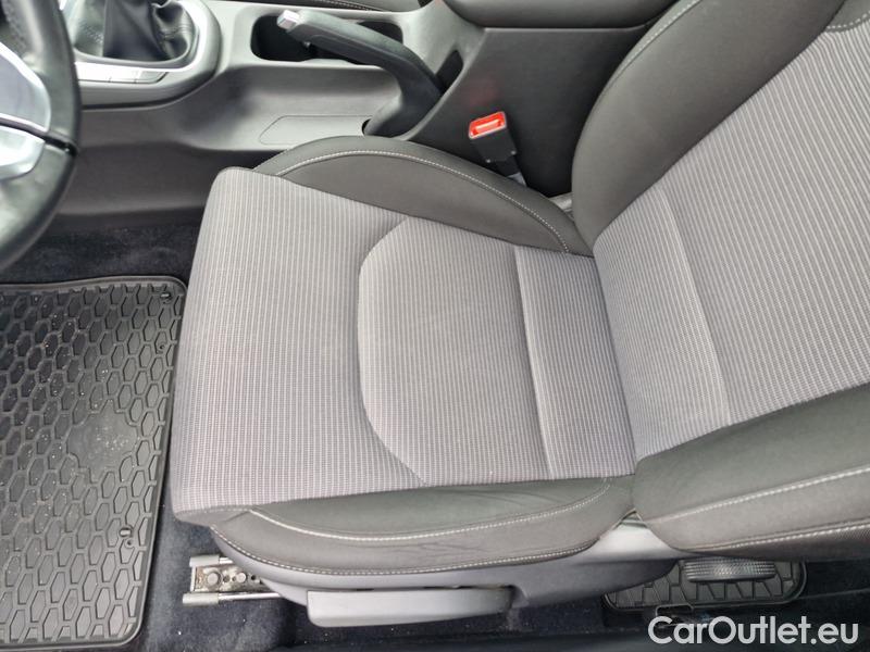  Hyundai  i30   cw (PD)(2017->)  kom.1.5i Family Comfort 5d #5