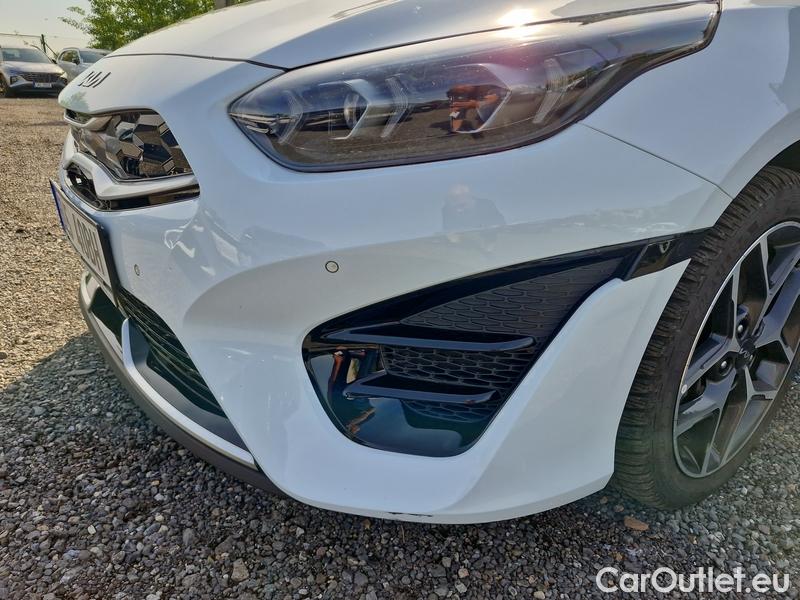  KIA  Cee'd Ceed  (CD) (2018->) Ceed SW 1.6PHEV Premium AT #2