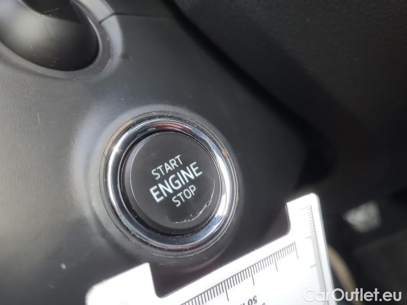  Skoda  Fabia  Combi (2015) Com.1.0TSI 70 Ambition 5d #30