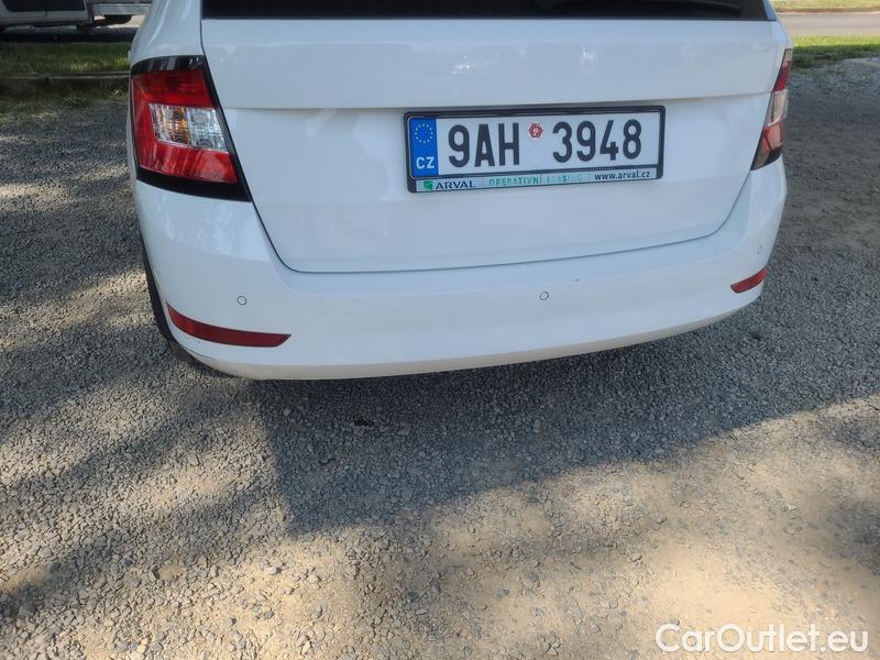  Skoda  Fabia  Combi (2015) Com.1.0TSI 70 Ambition 5d #12