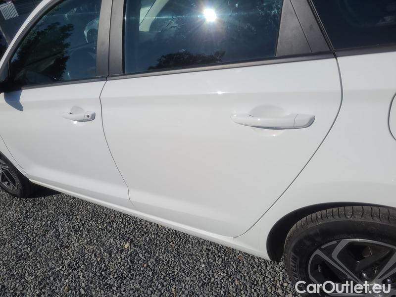  Hyundai  i30  (PD)(01.2017  ->)  kom.1.0TGDI Family Comf #8