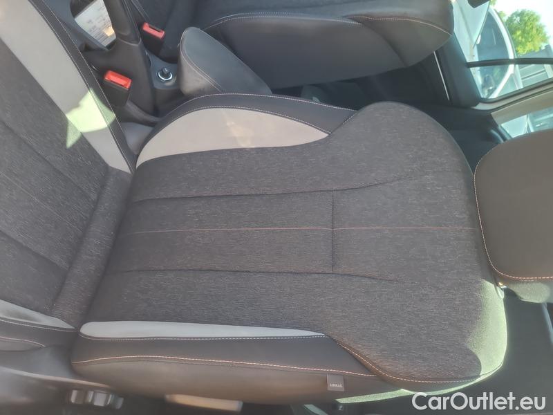  Skoda  KAMIQ -SUV (NW4) (2019)  1.5 TSI 110 Style 5d #9