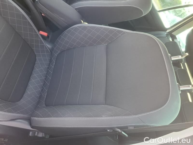  Skoda  Fabia  Combi (2015) Com.1.0TSI 70 Ambition 5d #11