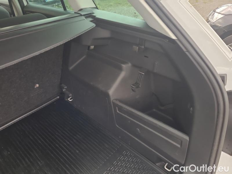  Skoda  Fabia  Combi (2015) Com.1.0TSI 70 Ambition 5d #17