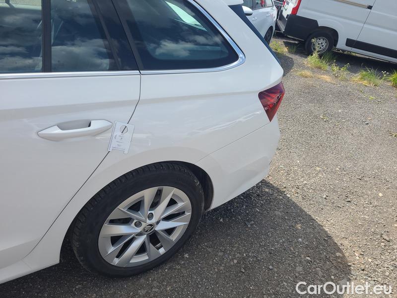  Skoda  Octavia  Combi (NX3)(2020) Oct.Combi 1.5TSI 110 Style #4