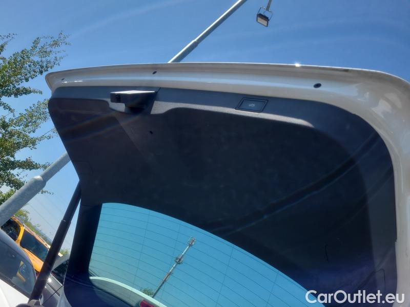  Skoda  KAMIQ -SUV (NW4) (2019)  1.5 TSI 110 Style 5d #13
