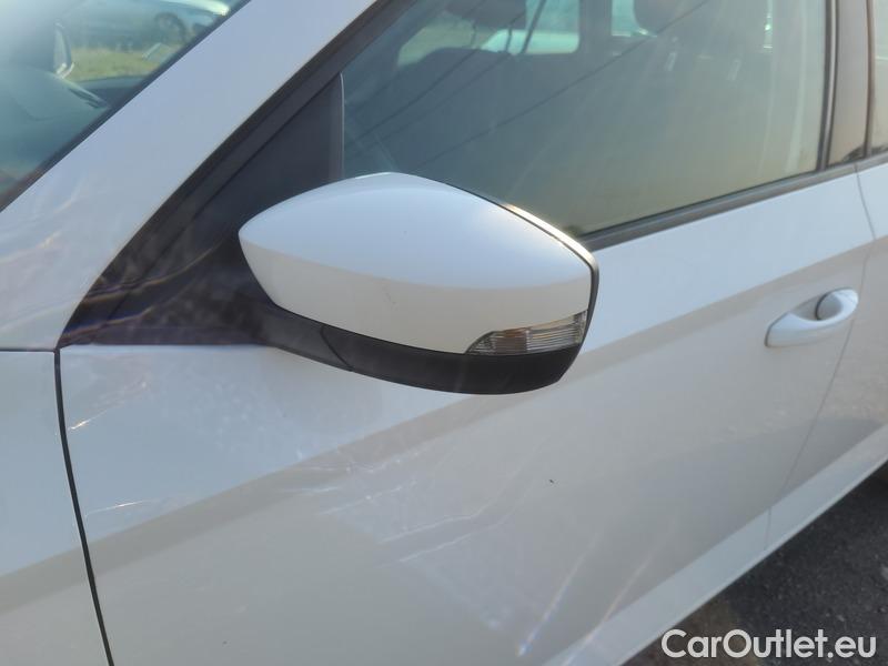  Skoda  Fabia  Combi (2015) Com.1.0TSI 70 Ambition 5d #3