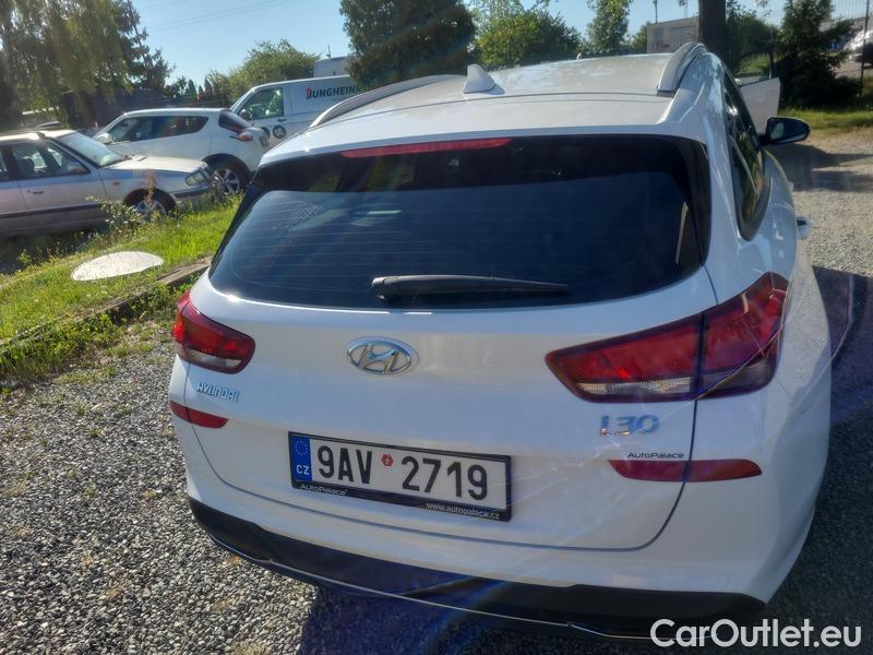 Hyundai  i30  (PD)(01.2017  ->)  kom.1.0TGDI Family Comf #10
