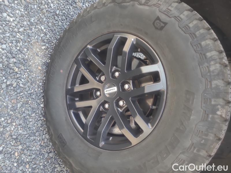  Ford  Ranger  Raptor (TRA) (2022)  2.0EB Raptor 4X4 AT #2