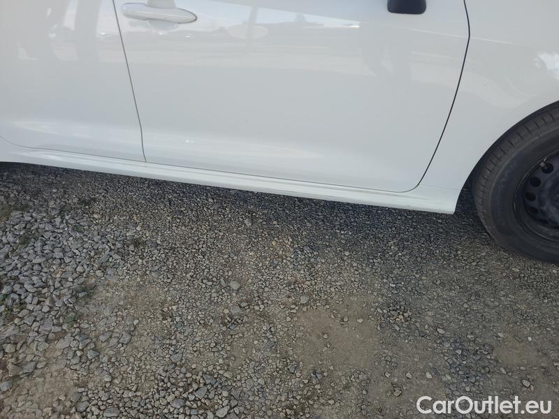  Toyota  Corolla  (E21) (2019)  1.8Hyb.Active AT #13