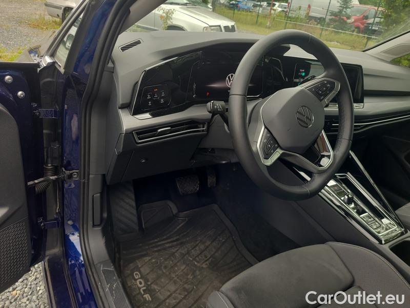  Volkswagen  Golf  VIII Variant (CG5) 2020 Var.1.5TSI 110 Style AT #16
