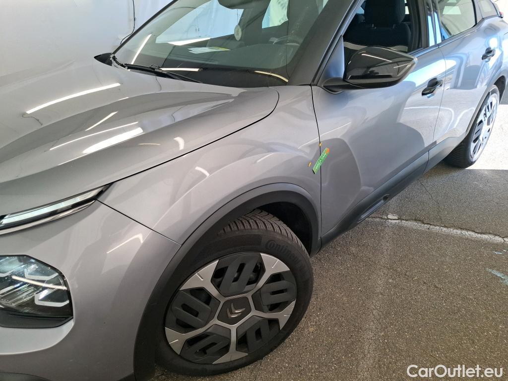  Citroen  C4  Berline Feel 1.2 PureTech 130CV BVM6 6E #1