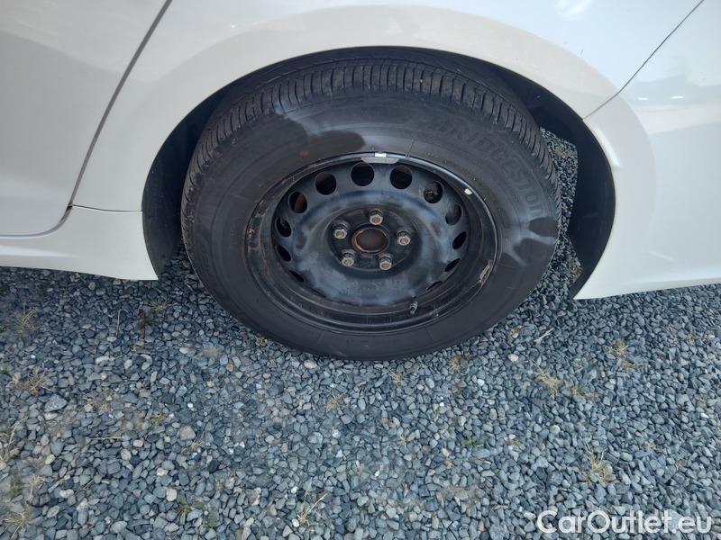  Toyota  Corolla  (E21) (2019)  1.8Hyb.Active AT #6