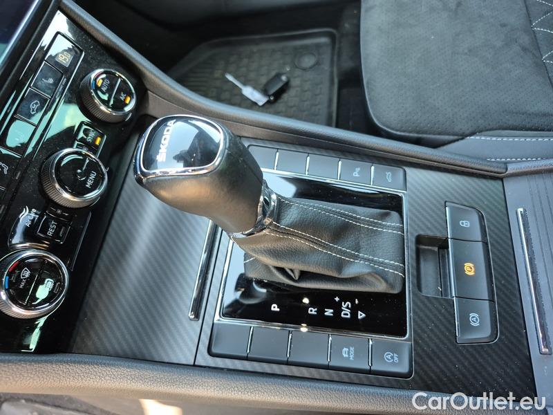  Skoda  Superb  Combi (3V5)(2015) Sup.C.FL2.0TDI 110 SLine AT #9
