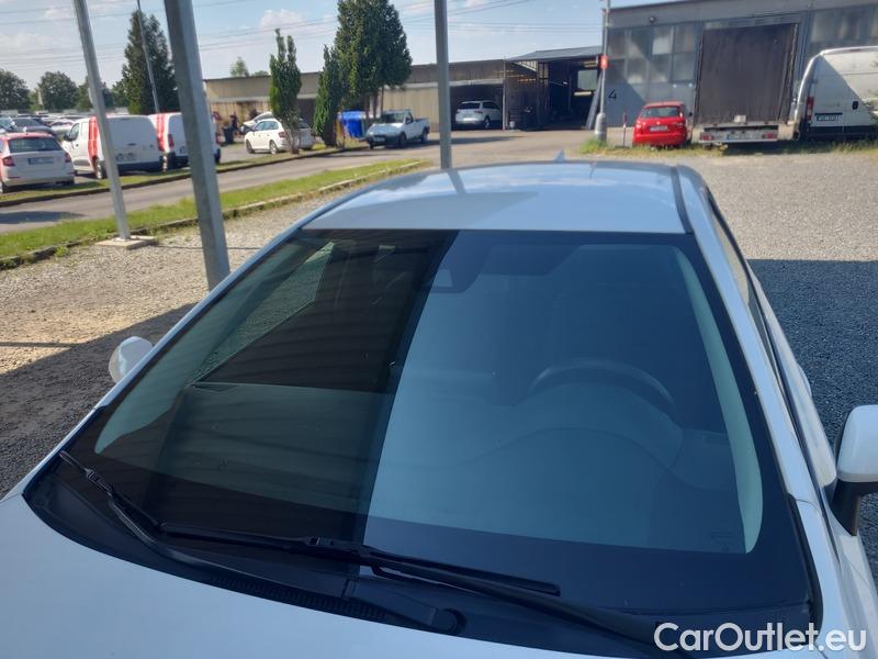  Toyota  Corolla  (E21) (2019)  1.8Hyb.Active AT #1