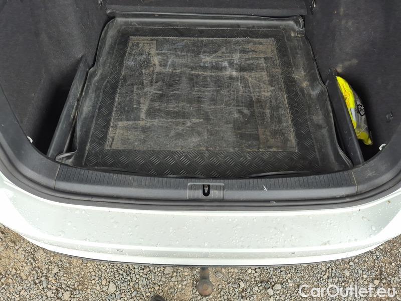  Volkswagen  Golf  VII Variant  (BV5)(2017->) Var 1.5TSI EVO 110 HL #7